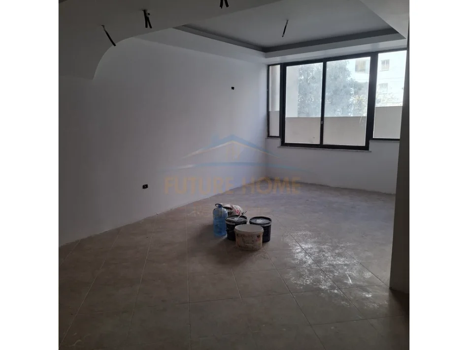 Tirane, shitet apartament 3+1+Aneks+Ballkon Kati 1, 182 m² 272.550 € (Nela 6, Yzberisht)