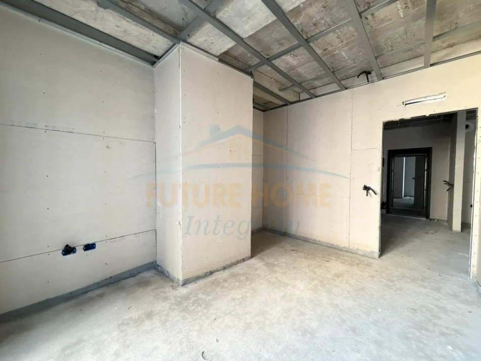 Tirane, shitet apartament 1+1 Kati 3, 74 m² 134.000 € (Golden Gate Residence, Ali Demi)