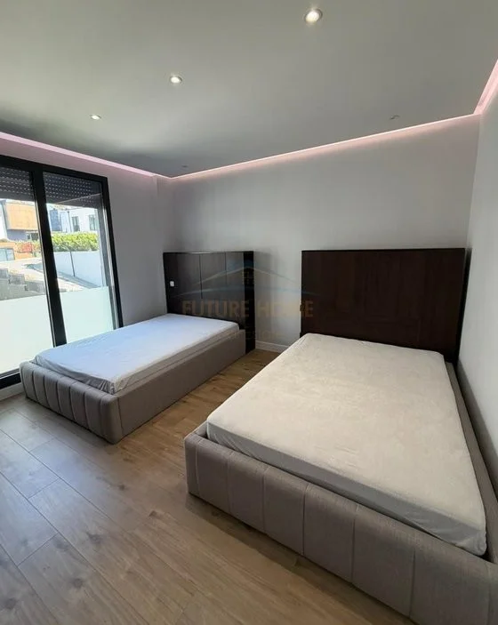 Tirane, shitet apartament 3+1 Kati 2, 130 m² 495.000 € (Sofia Hill Residence)