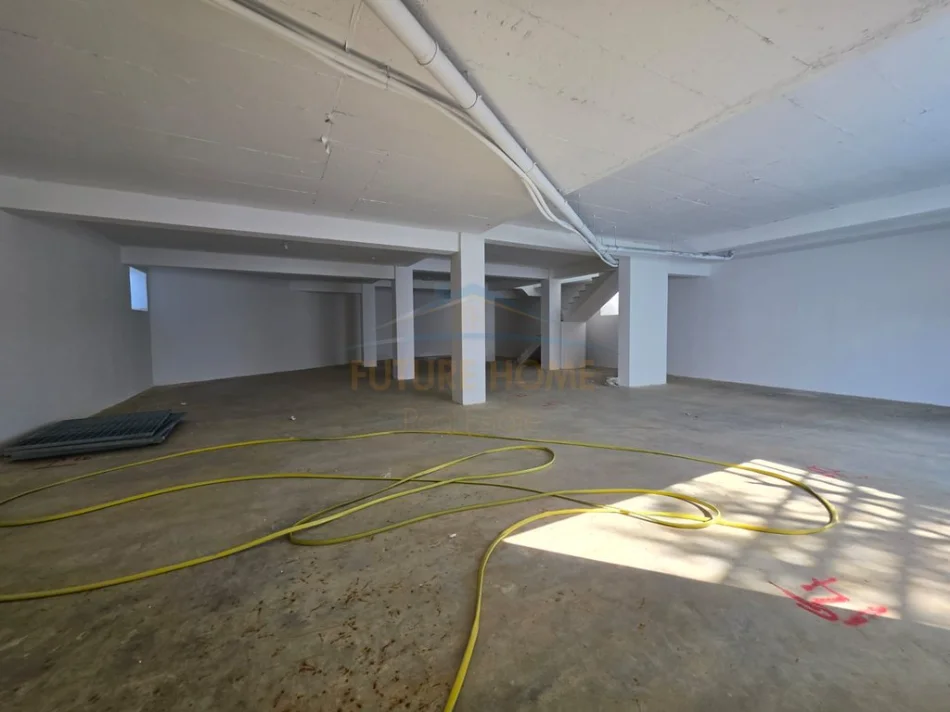 Tirane, shitet ambjent biznesi Kati 2, 500 m² 1.200.000 € (teg)