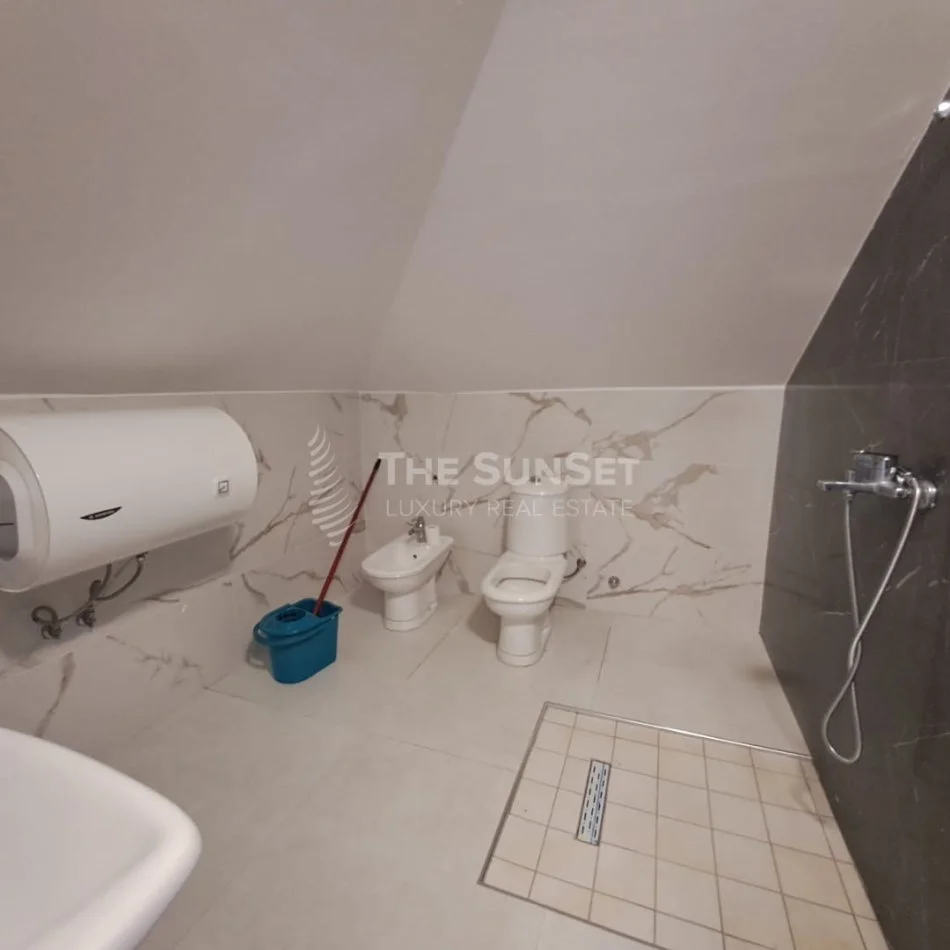 Tirane, jepet me qera apartament 1+1 Kati 2, 64 m² 350 € 