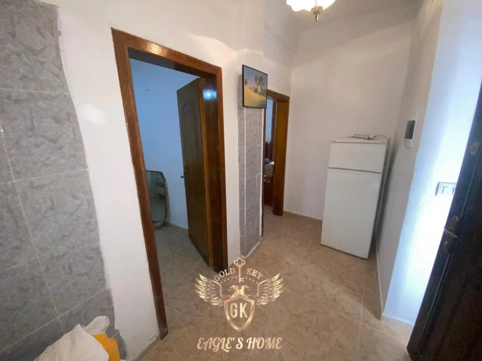 Durres, jepet me qera apartament 1+1 , 65 m² 250 € 