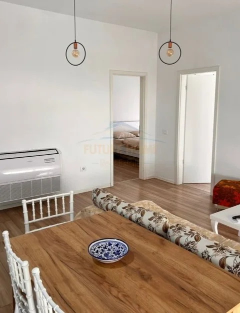 Tirane, jepet me qera apartament 2+1 Kati 4, 76 m² 530 € (Kompleksi Mangalem,Alidem)