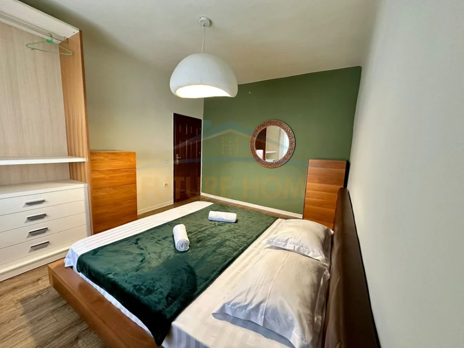 Tirane, shitet apartament 2+1+Ballkon Kati 3, 73 m² 250.000 € (Rruga e Durresit)