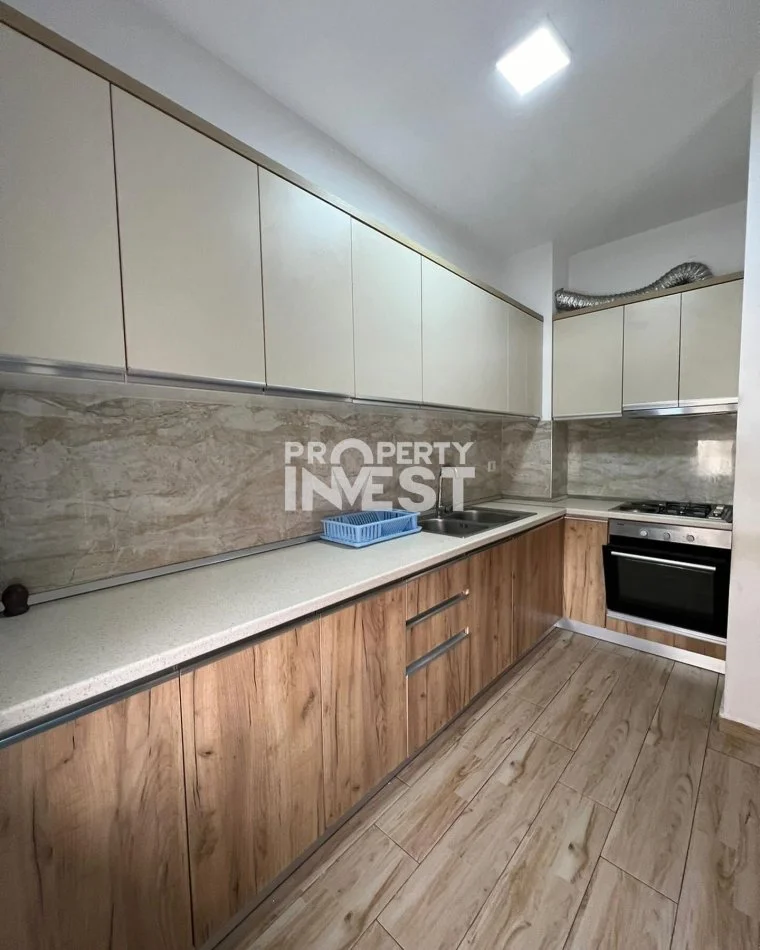 Tirane, shitet apartament 1+1 Kati 1, 86 m² 135.000 € (5 Maji)
