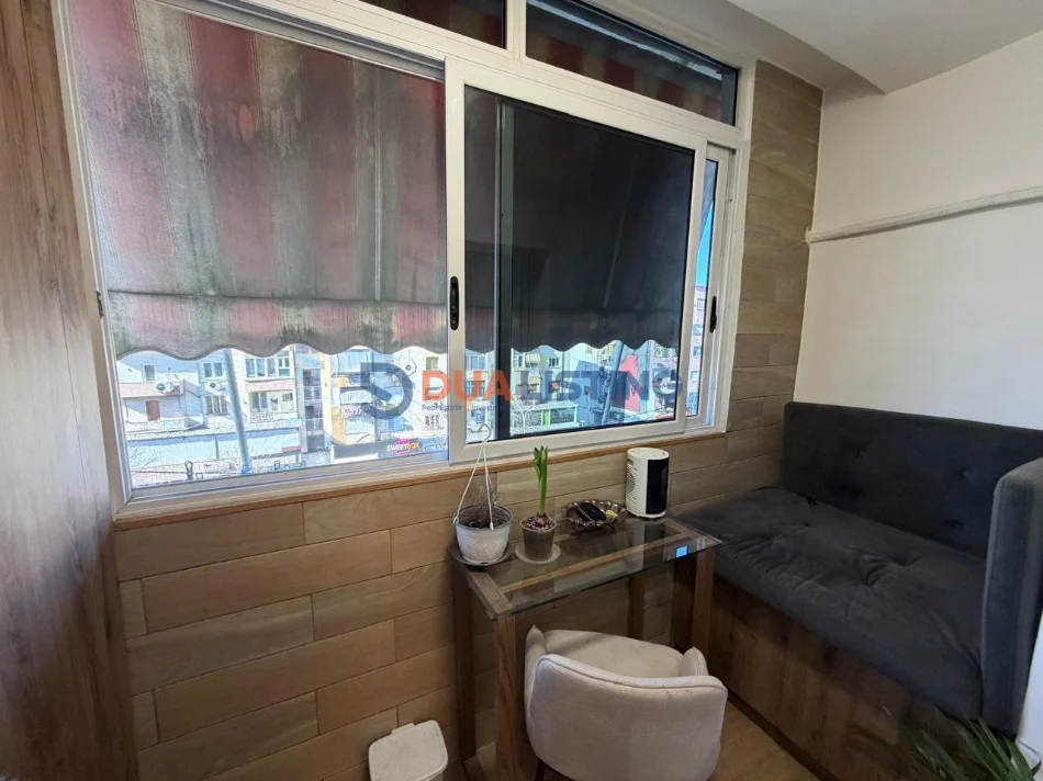 Tirane, shes apartament 1+1+Aneks+Ballkon Kati 5, 54 m² 135.000 € (21 Dhjetori,( Pallat Ekzistues))