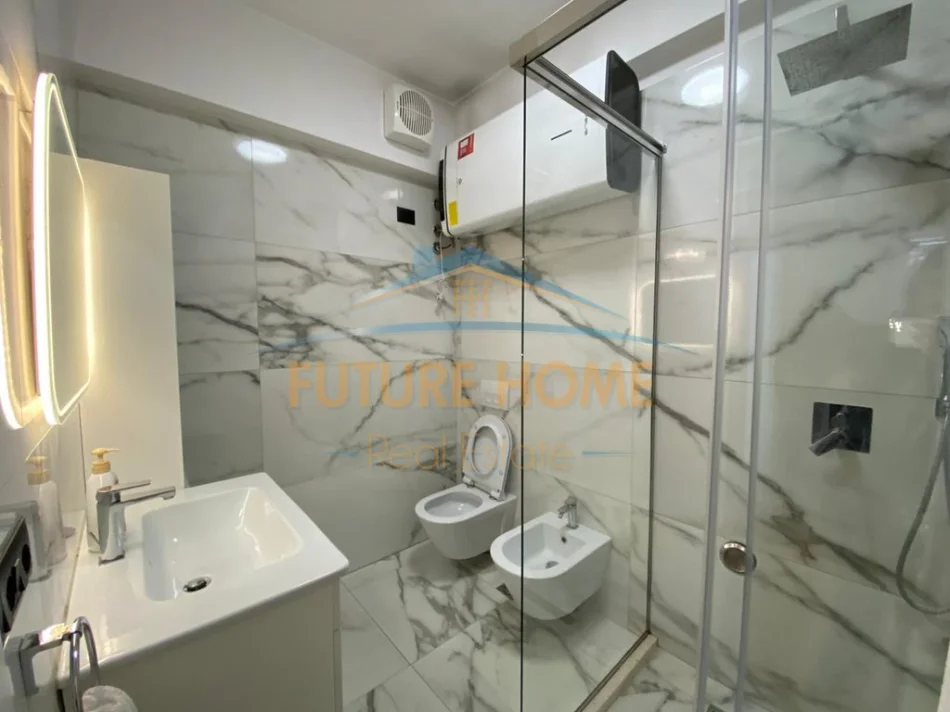 Tirane, jepet me qera apartament Dublex Kati 3, 119 m² 1.000 € (Rruga 5 Maji)