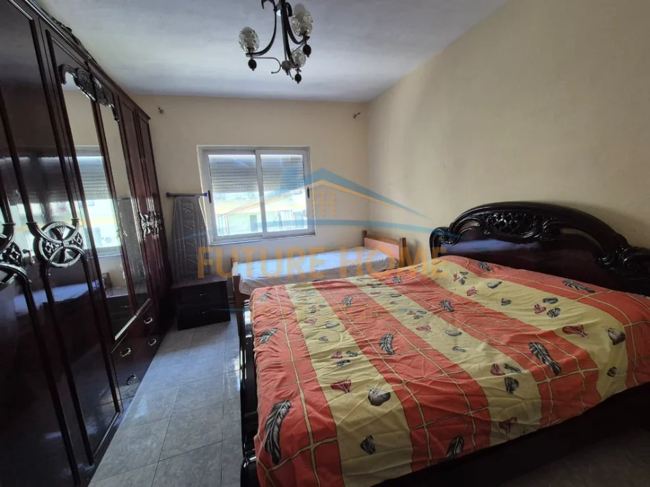 Tirane, jepet me qera apartament 1+1 Kati 5, 63 m² 470 € (21Dhjetori, pranë Mozaikut)