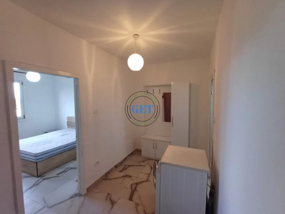 Durres, jepet me qera apartament 1+1+Ballkon Kati 5, 59 m² 220 € (Stadiumi, Durres)