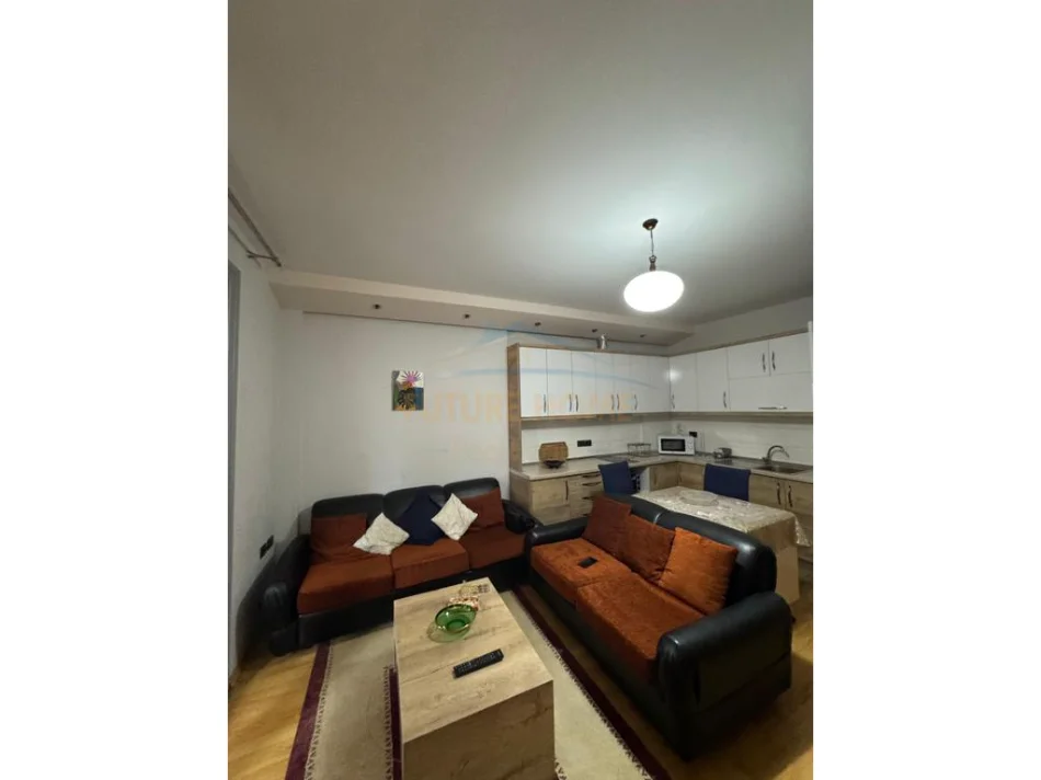 Tirane, jepet me qera apartament 2+1 Kati 2, 91 m² 450 € (Fresk)