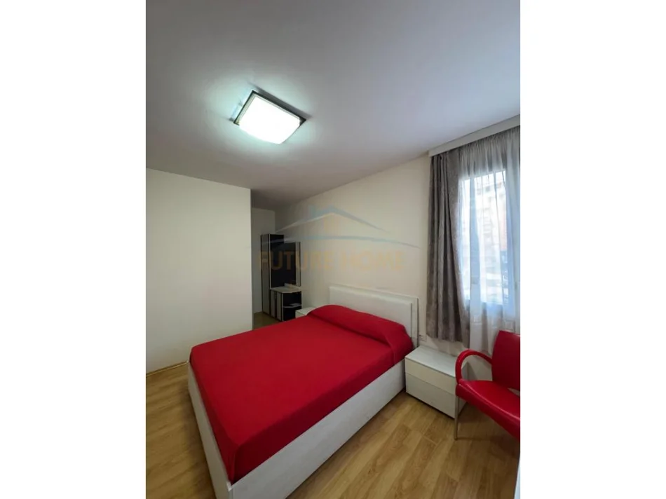Tirane, jepet me qera apartament 2+1 Kati 2, 91 m² 450 € (Fresk)