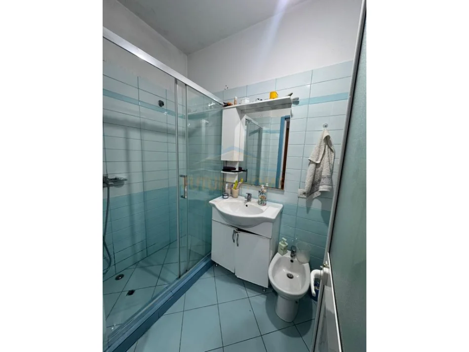 shitet apartament 1+1+Ballkon Kati 3, 64 m² 119.000 € (FABRIKA E MIELLIT)