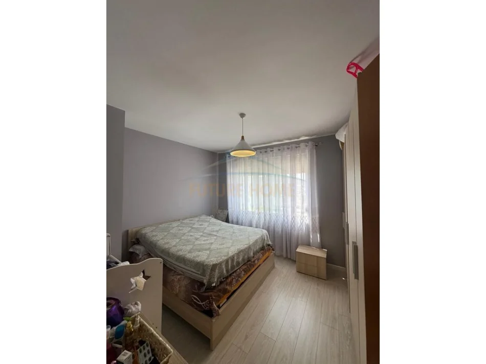 Tirane, shitet apartament 1+1+Ballkon Kati 3, 64 m² 119.000 € (Fabrika e Miellit)