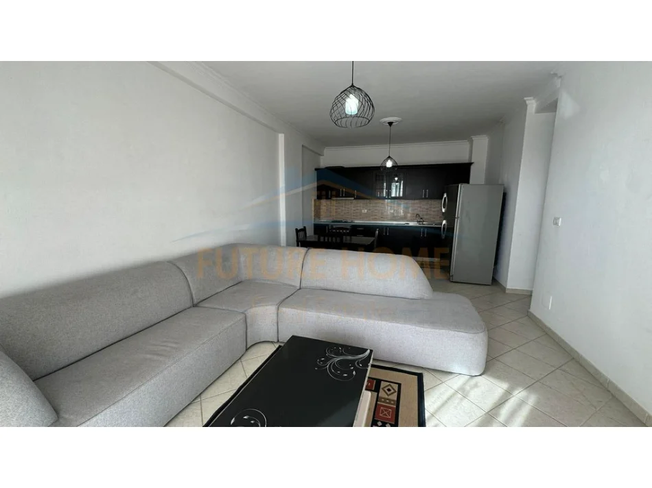 Tirane, shitet apartament 2+1 Kati 8, 103 m² 158.000 € (UNAZA E RE)