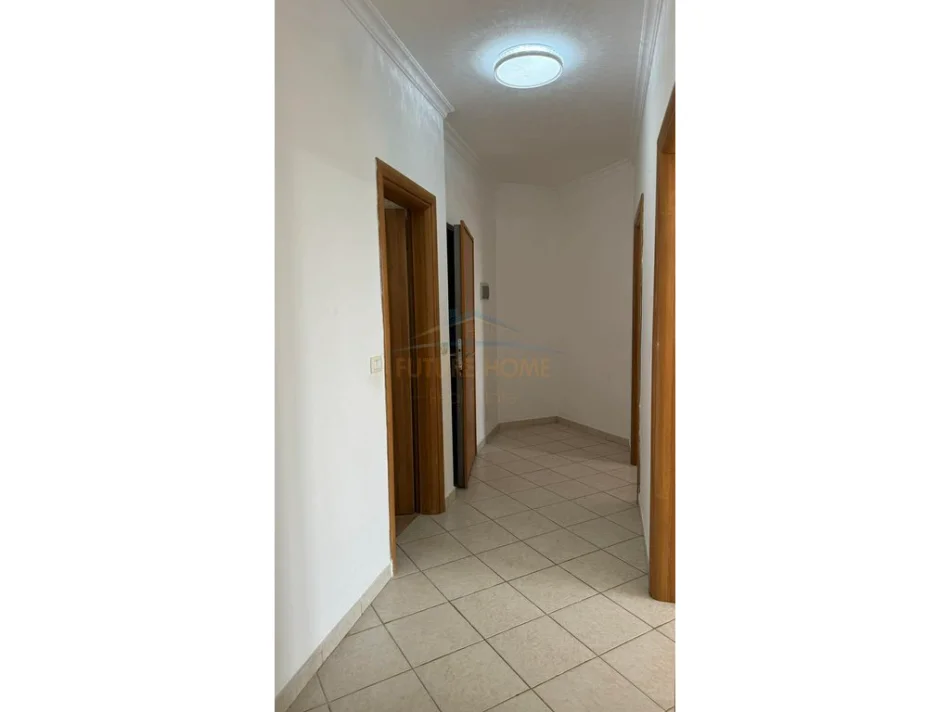 Tirane, shitet apartament 2+1 , 103 m² 153.000 € (Unaza e re)