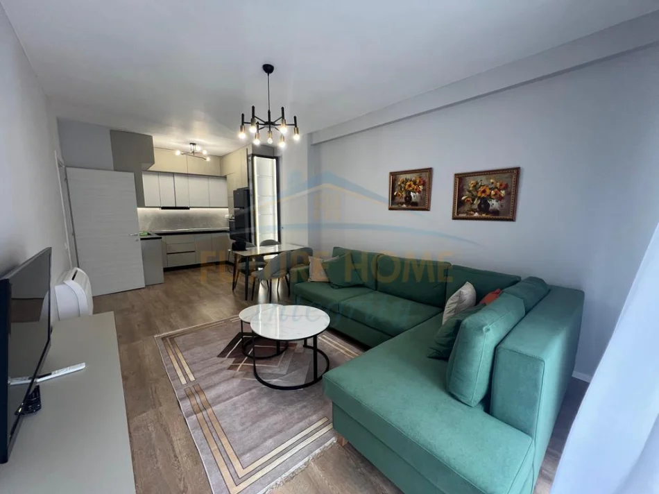Tirane, jepet me qera apartament 1+1+Post Parkimi, Kati 6, 82 m² 630 € (Kompleksi E88, Dritan Hoxha)