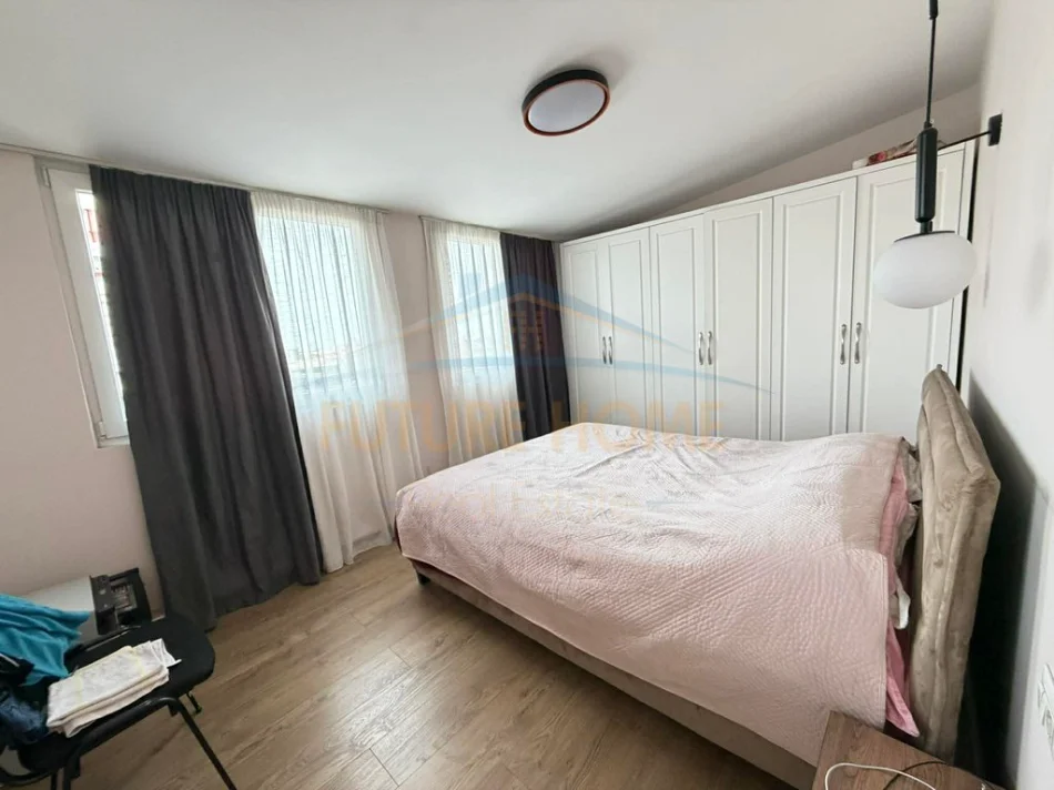 Tirane, shitet apartament 2+1+Ballkon Kati 4, 66 m² 187.000 € (DRITAN HOXHA)