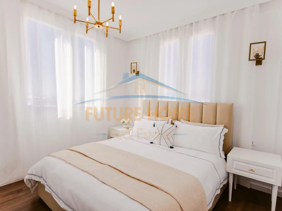 Tirane, jepet me qera apartament 1+1 Kati 9, 70 m² 620 € 