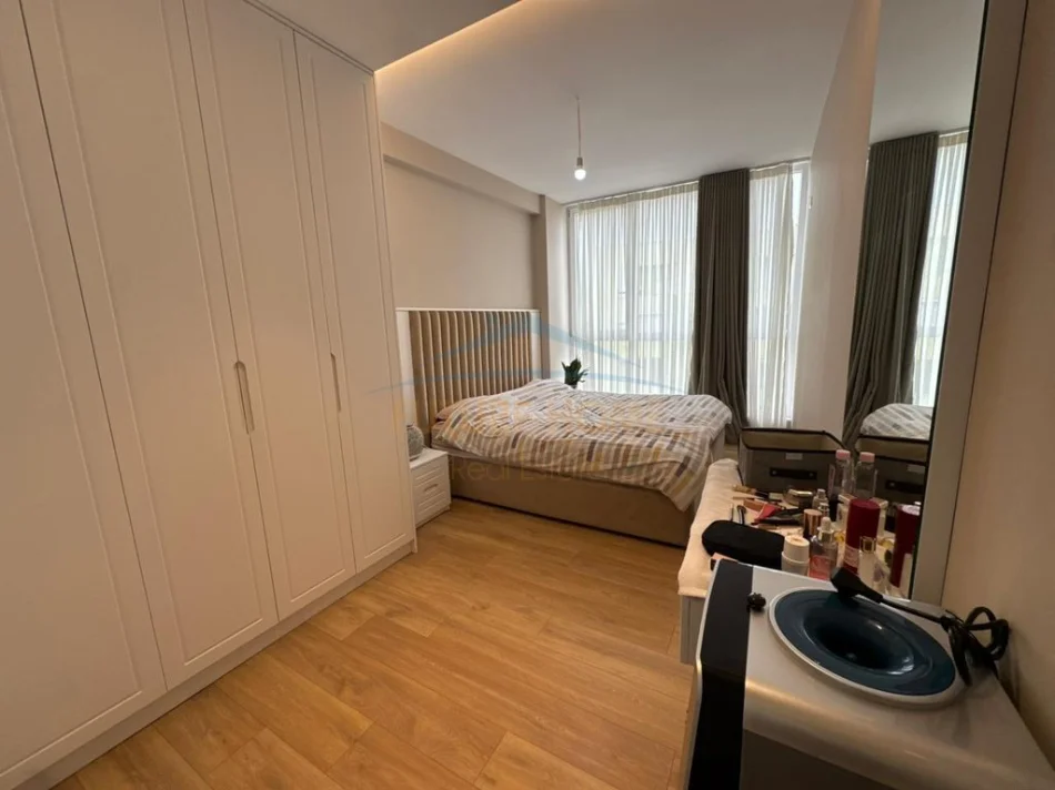 Tirane, shitet apartament 2+1+Ballkon Kati 6, 98 m² 232.000 € (Rezidenca Avid, Jordan Misja)