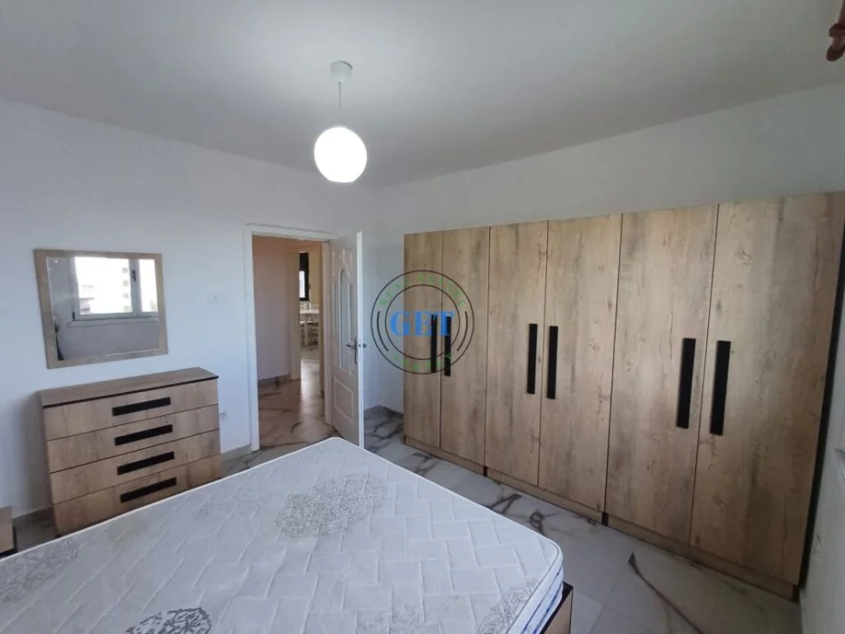 Durres, jepet me qera apartament 1+1+Ballkon Kati 5, 59 m² 220 € (Stadiumi, Durres)