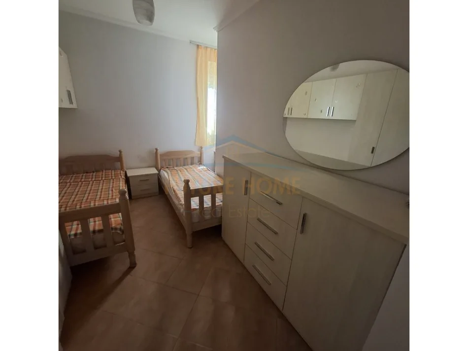 Tirane, jepet me qera apartament 2+1 Kati 7, 87 m² 420 € (Vila L, Unaza e Re)