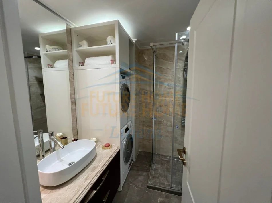Tirane, jepet me qera apartament 2+1 Kati 3, 108 m² 1.200 € (Liqeni i Thate)