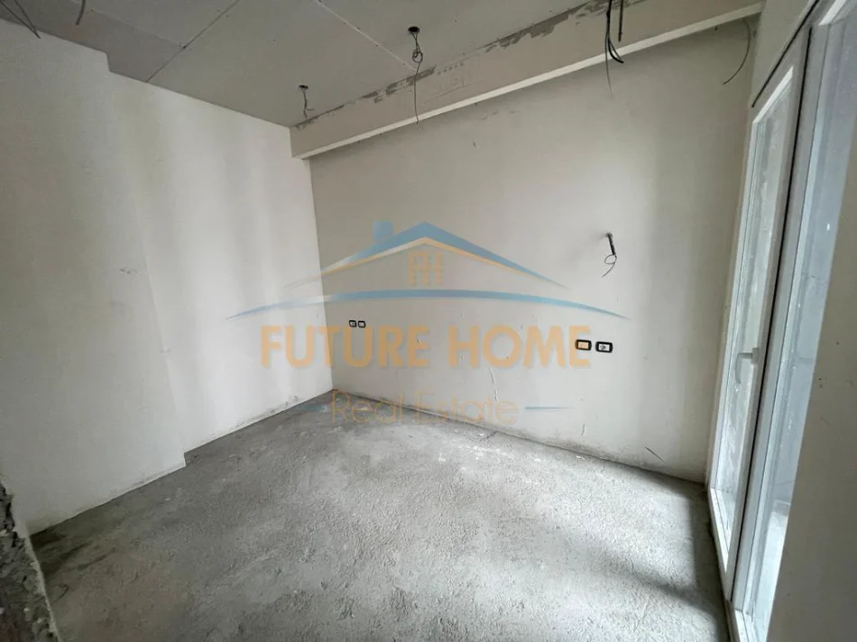 SHITET APARTAMENT 1+1 REZIDENCA HENKE, SPITALI AMERIKAN 3