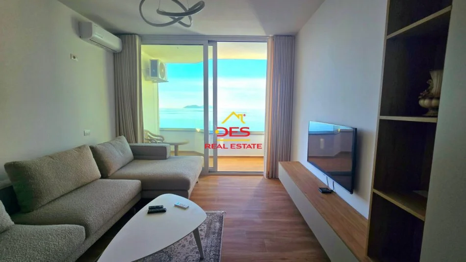 Vlore, shitet apartament 1+1+Ballkon Kati 5, 71 m² 260.000 € (Rruga Aleksandër Moisiu)