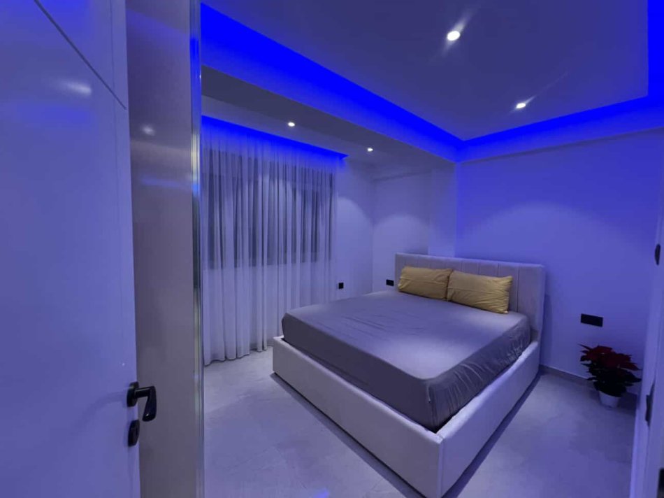 Tirane, jap me qera apartament 1+1 Kati 0, 39 m² 350 €