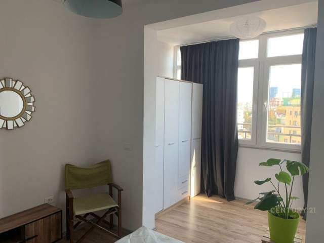 Tirane, jepet me qera apartament 1+1 Kati 6, 55 m² 450  (Rruga e kosovareve)