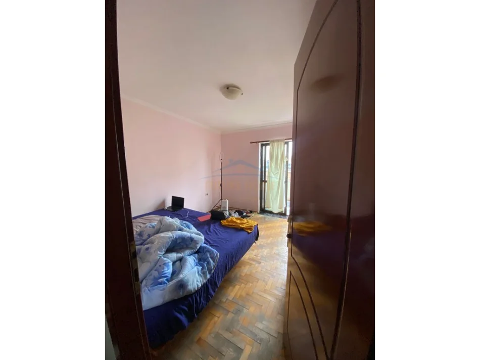 Tirane, shitet 2+1 Kati 6, 120.000 € ( Rruga e Barrikadave )