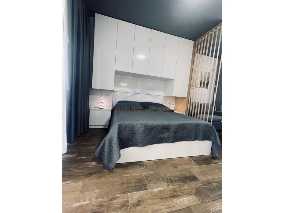 Durres, jepet me qera apartament 1+1+Ballkon Kati 5, 50 m² 350 €
