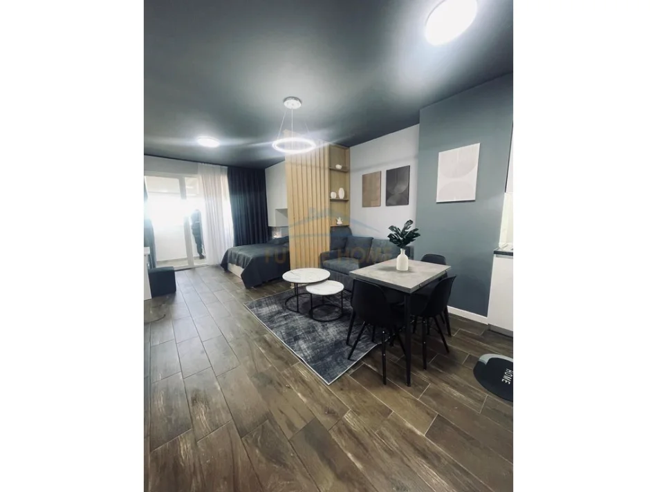 Durres, jepet me qera apartament 1+1+Ballkon Kati 5, 50 m² 350 €