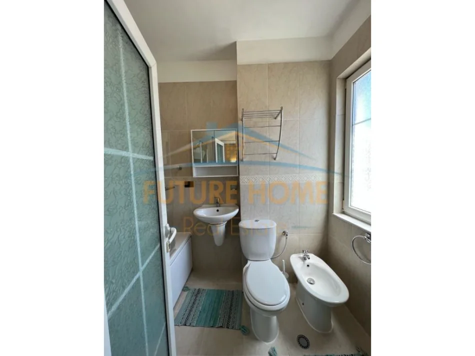 jap me qera apartament 1+1+Ballkon Kati 3, 105 m² 600 € (RRUGA E BARRIKADAVE)
