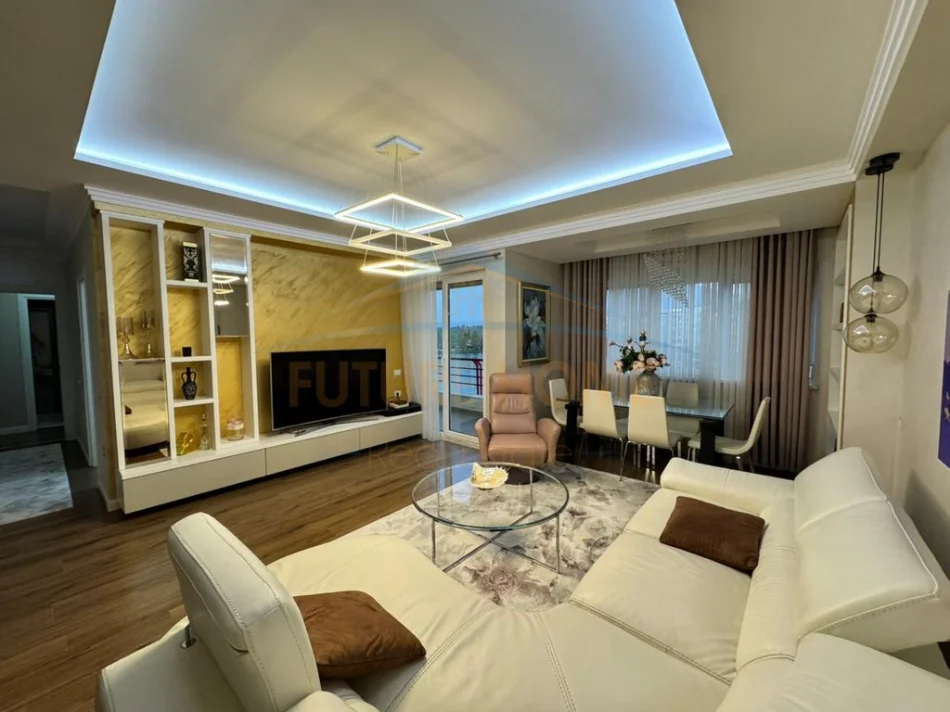 Tirane, shitet apartament 2+1 Kati 3, 120 m² 360.000 € (LIQENI I THATE)