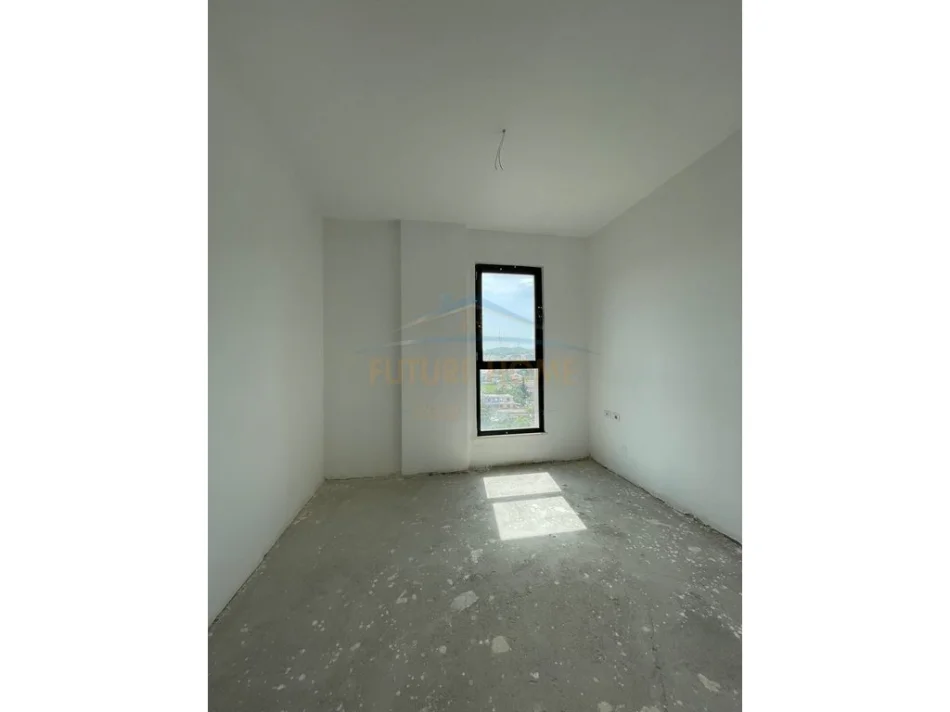 Tirane, shitet apartament 3+1 Kati 6, 119 m² 203.200 € (Tirana Entry I)