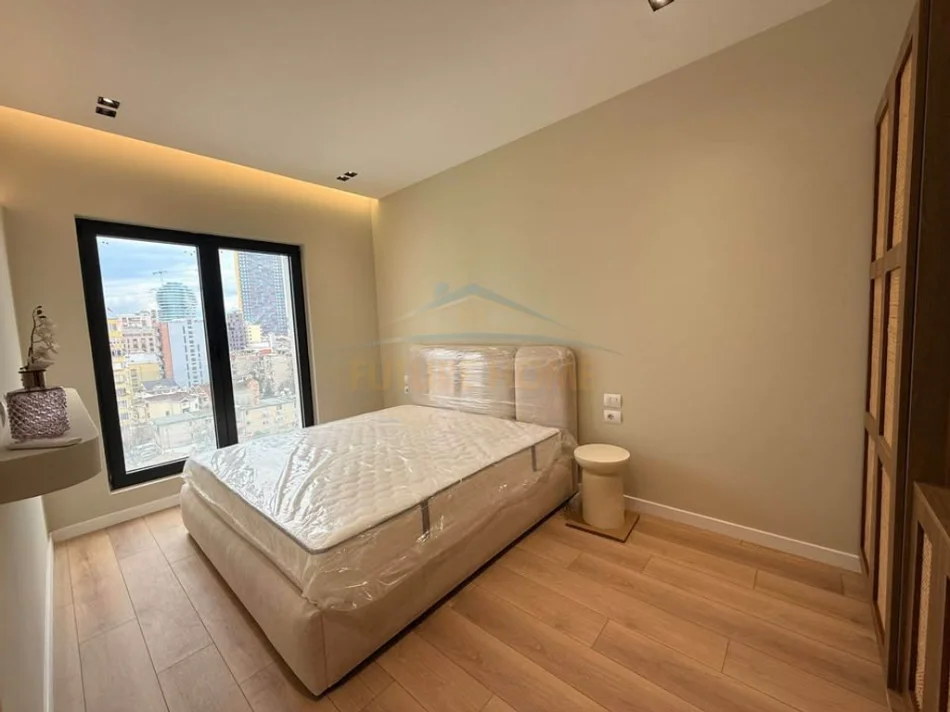 Tirane, shitet apartament 1+1+Ballkon Kati 7, 64 m² 215.000 € (RRUGA E BARRIKADAVE)