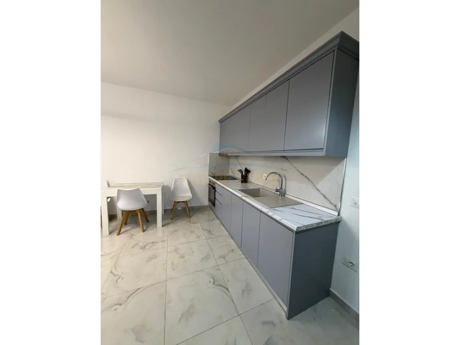 Durres Plazh, shitet apartament 1+1 Kati 6, 47 m² 105.000 € (Plazh Rrota e Kuqe, Durrës)