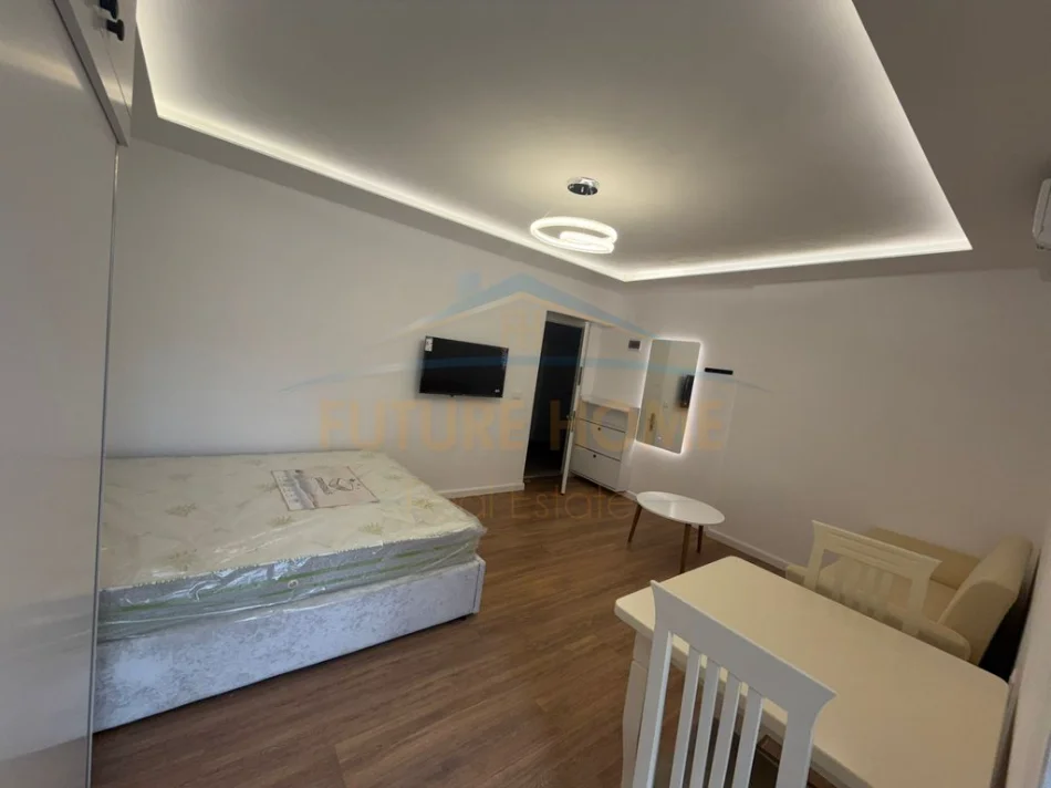 Tirane, shitet apartament 1+1 Kati 3, 30 m² 92.400 € (Medreseja)
