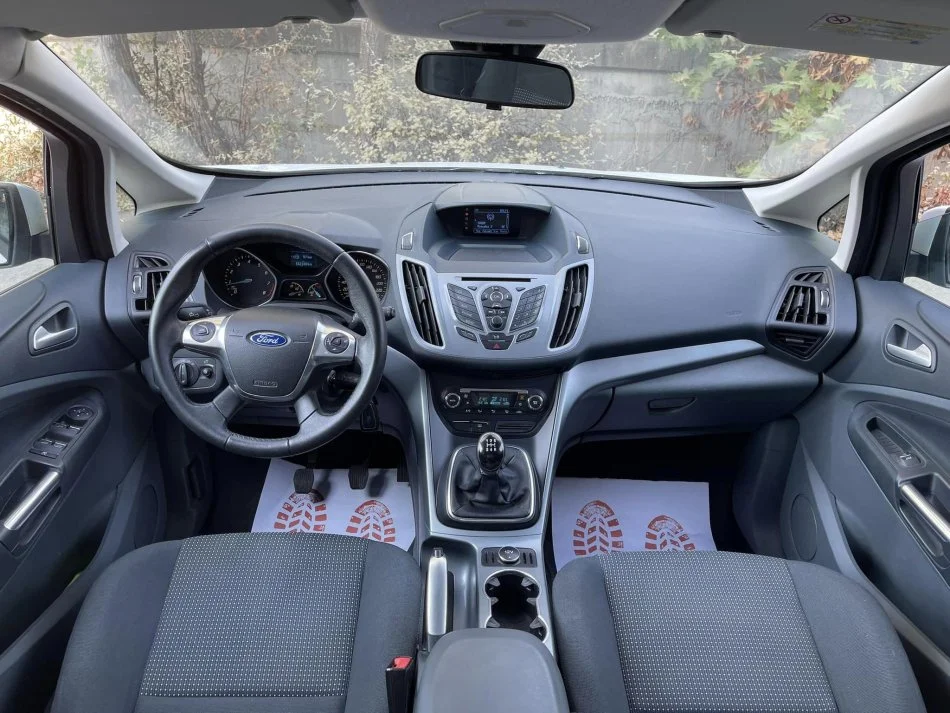 Tirane, shes minivan | minibus FORD C-MAX Benzin+Gaz, e bardhë manuale Klima 162.000 km 5.900 €