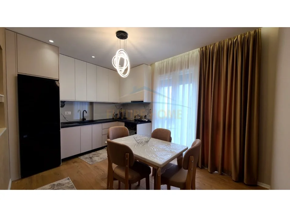 Qera,Apartament 2+1+2+post parkimi ,Jordan Misja