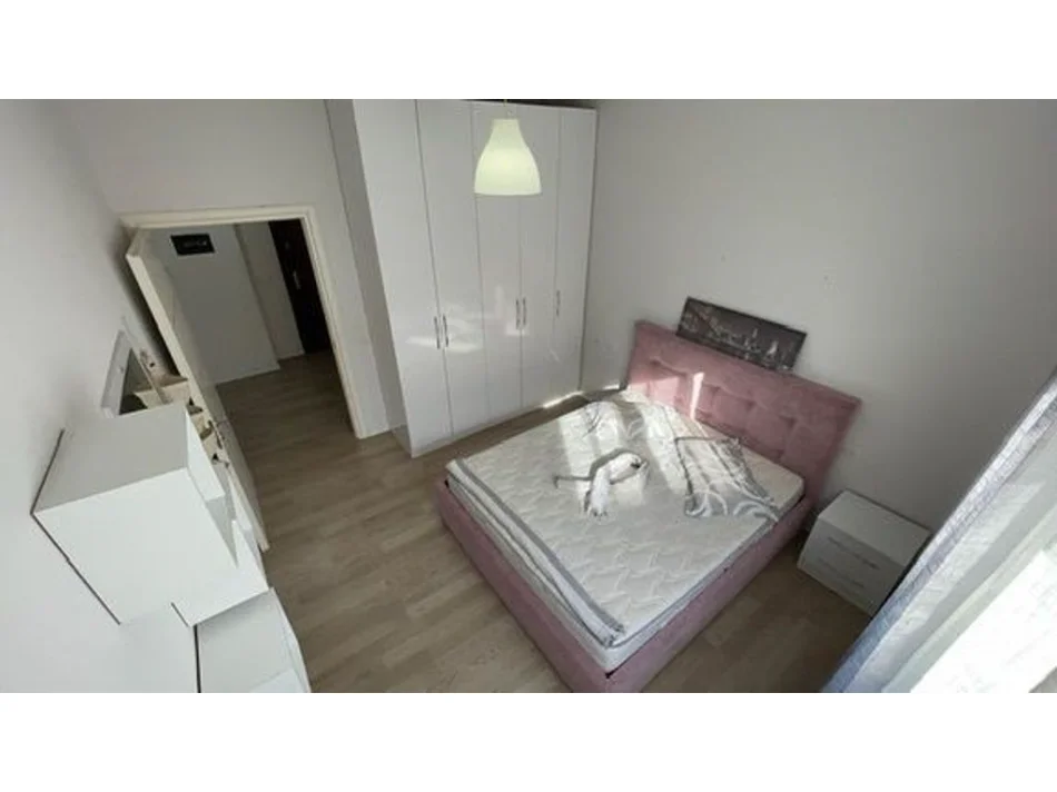Tirane, jepet me qera apartament 2+1 Kati 5, 82 m² 650 € (Kodra e Diellit)