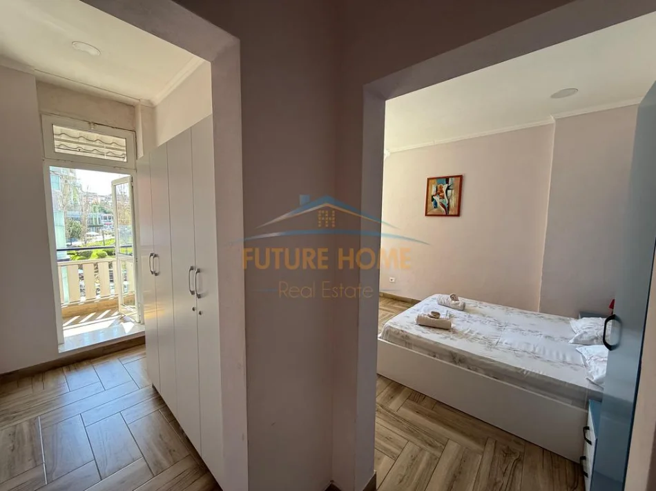 Tirane, shitet apartament 2+1+Ballkon Kati 3, 61 m² 185.000 € (Stadiumi Dinamo)