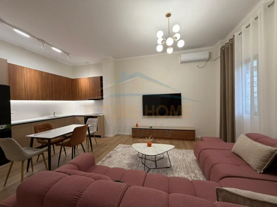 Tirane, shitet apartament 2+1 Kati 1, 106 m² 148.000 € (Fresk)
