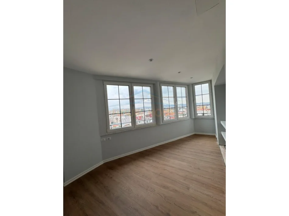 Tirane, shitet apartament 2+1+Aneks+Ballkon Kati 4, 97 m² 140.000 € (fresk)