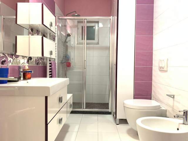 Durres, jepet me qera apartament 2+1+BLK Kati 9, 70 m² 400 Euro (aleksander goga)