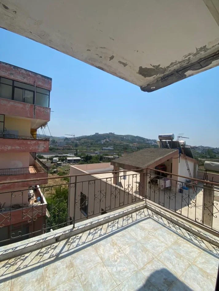 Durres, shitet apartament 1+1+Ballkon Kati 5, 55 m² 40.000 € (Golem Rruga Viena)