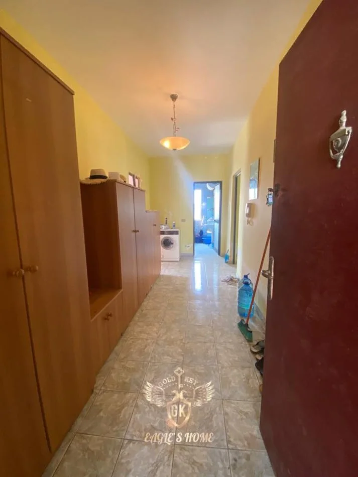 Durres, shitet apartament 1+1+Ballkon Kati 5, 55 m² 40.000 € (Golem Rruga Viena)