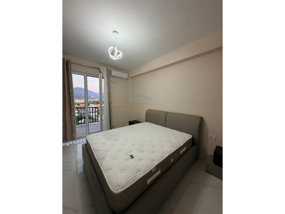Tirane, jepet me qera apartament 2+1 Kati 5, 118 m² 550 € (Kamez)