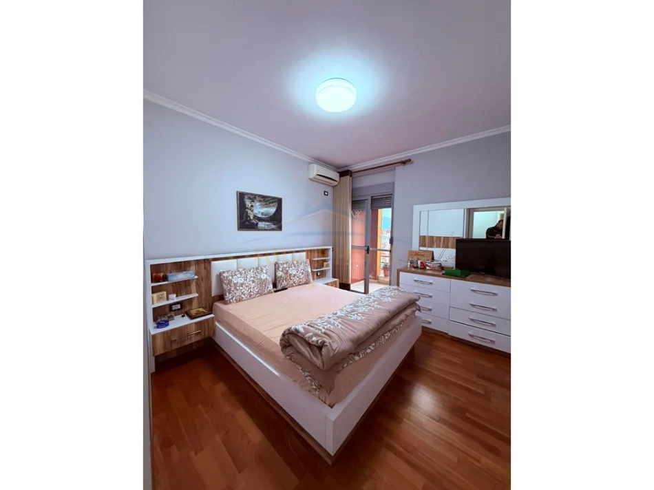Tirane, shitet apartament duplex Dublex Kati 7, 138 m² 190.000 € (Misto Mame)